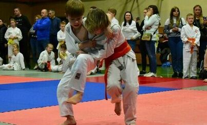 Zdjęcie do 110 zawodnik&oacute;w w Otwartych Mistrzostwach Powiatu Pilskiego w Judo 
