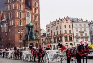 Zdjęcie do WYCIECZKA CZĘSTOCHOWA, ŁAGIEWNIKI I KRAK&Oacute;W